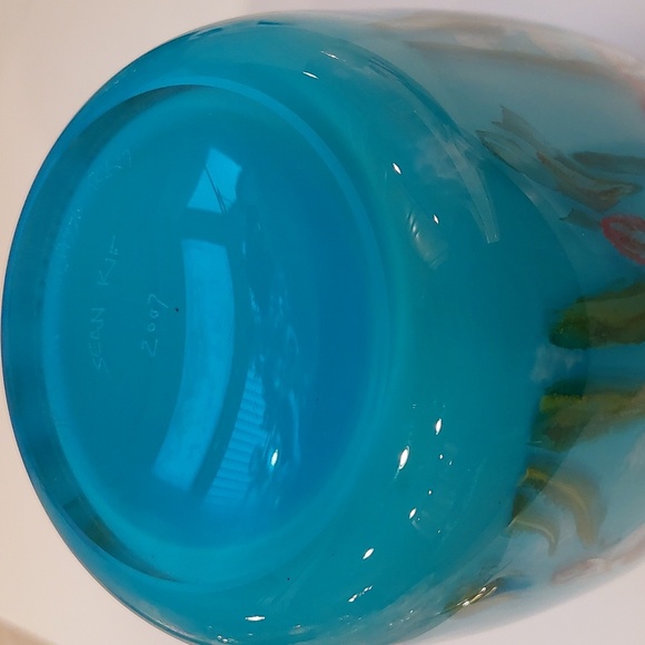 HANDMADE GRAAL GLASS VASE, TULIPS ON BLUE BACKGROUND - Picture 7 of 7